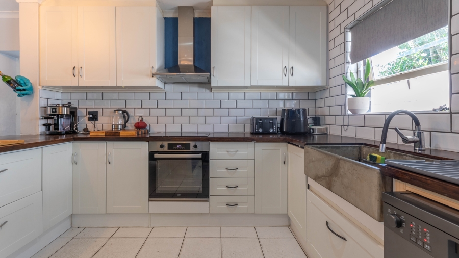 4 Bedroom Property for Sale in Parklands Western Cape